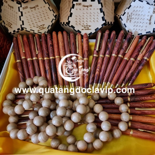 Vòng Gỗ Trầm Hương (QTVG-2)