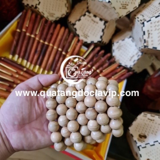 Vòng Gỗ Trầm Hương (QTVG-2)