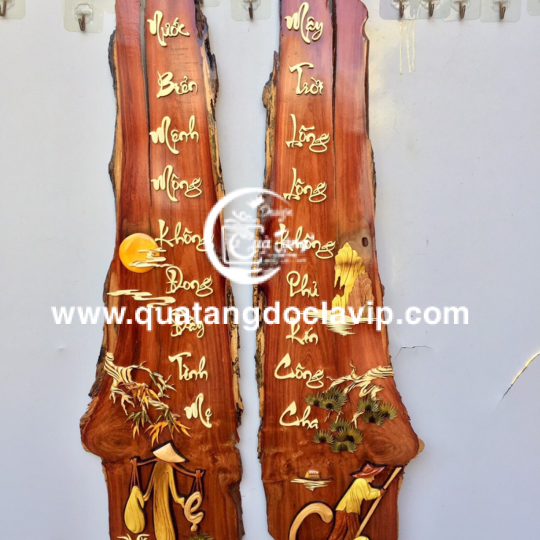 Tranh Gỗ Cha Mẹ (QTTG-44)