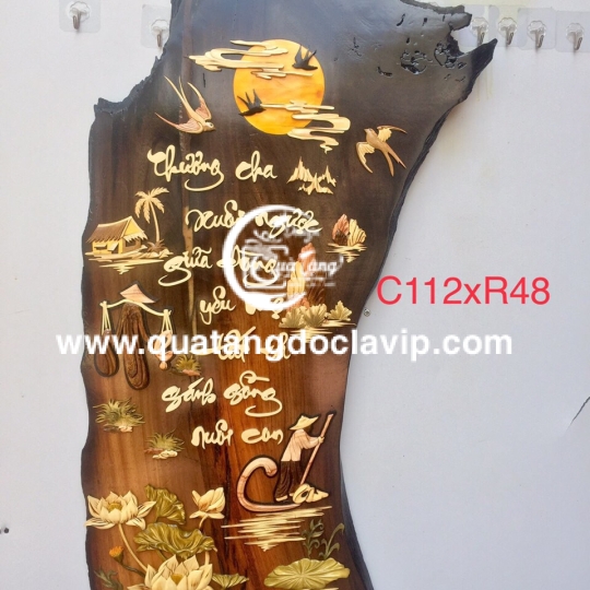 Tranh gỗ Cha Mẹ (QTTG-1)